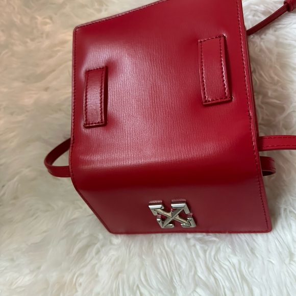 Off-White waist bag. - Picture 10 of 13